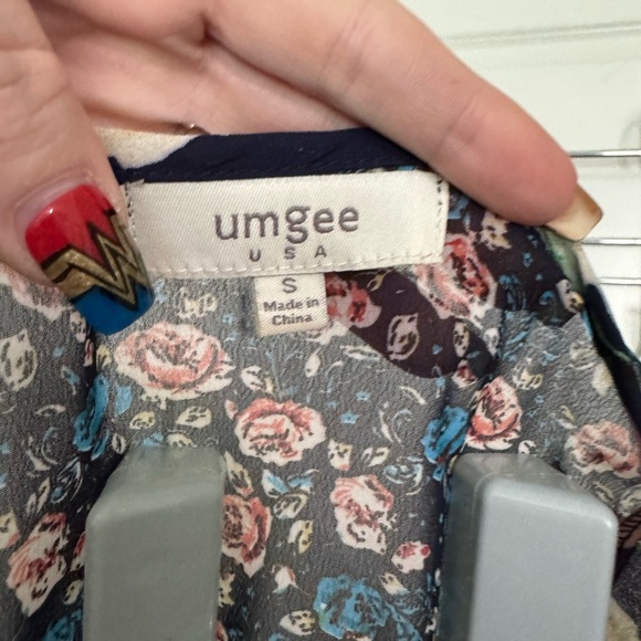 Umgee Pink and Navy Long Sleeve V-Neck sheer Sundress - Picture 2 of 10